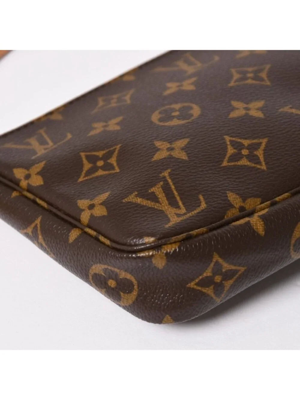 Louis Vuitton Pochette Accessoires Pouch Monogram Brown Leather